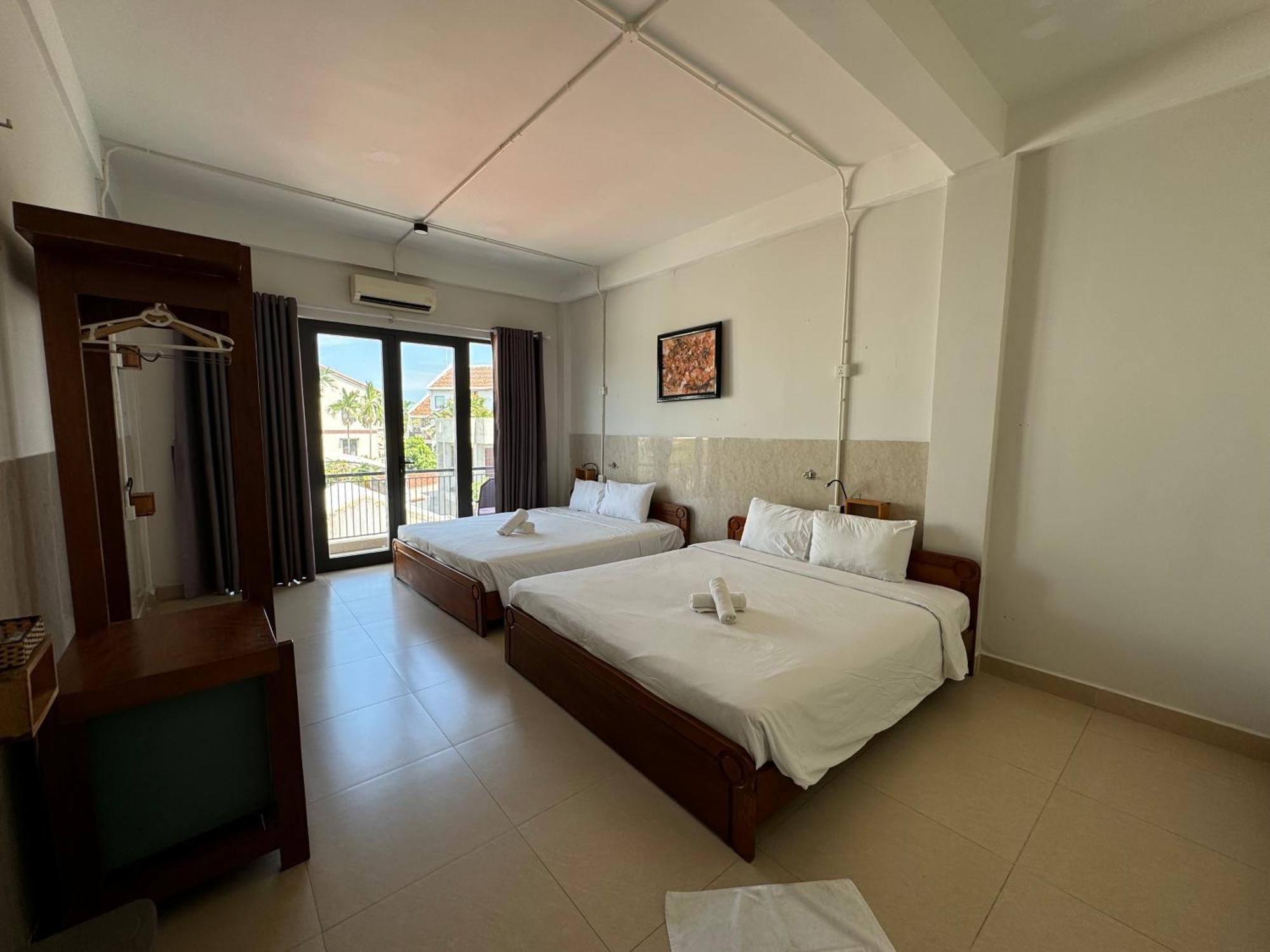 Bed Station Hostel & Pool Bar Hoi An " Former Sunflower" Екстериор снимка