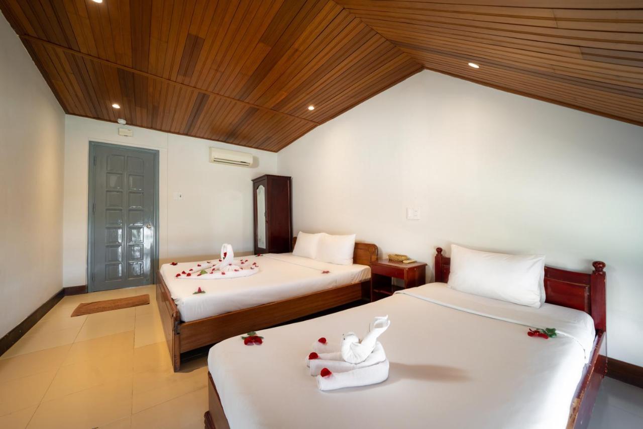 Bed Station Hostel & Pool Bar Hoi An " Former Sunflower" Екстериор снимка