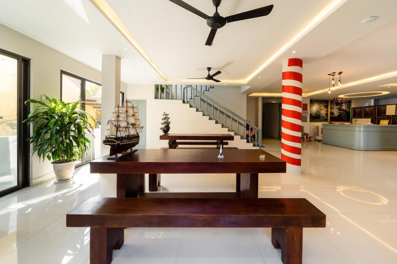 Bed Station Hostel & Pool Bar Hoi An " Former Sunflower" Екстериор снимка